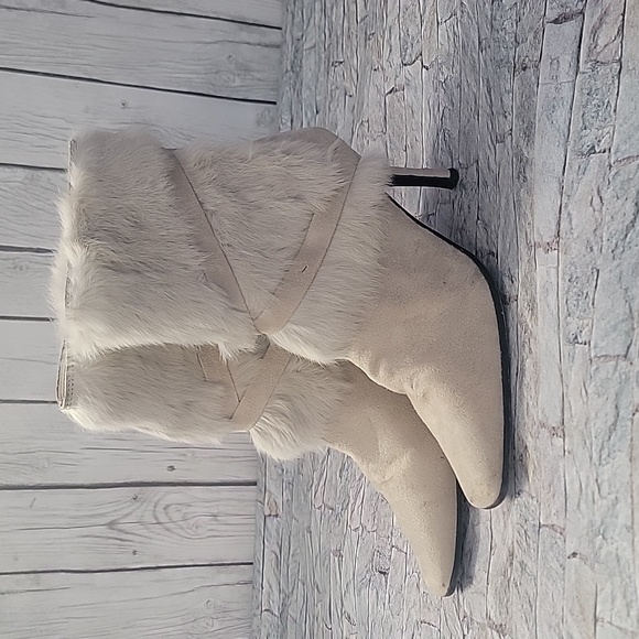 Pierre Dumas 3 Inch Heel Boots with Faux Fur Cream - Picture 3 of 12